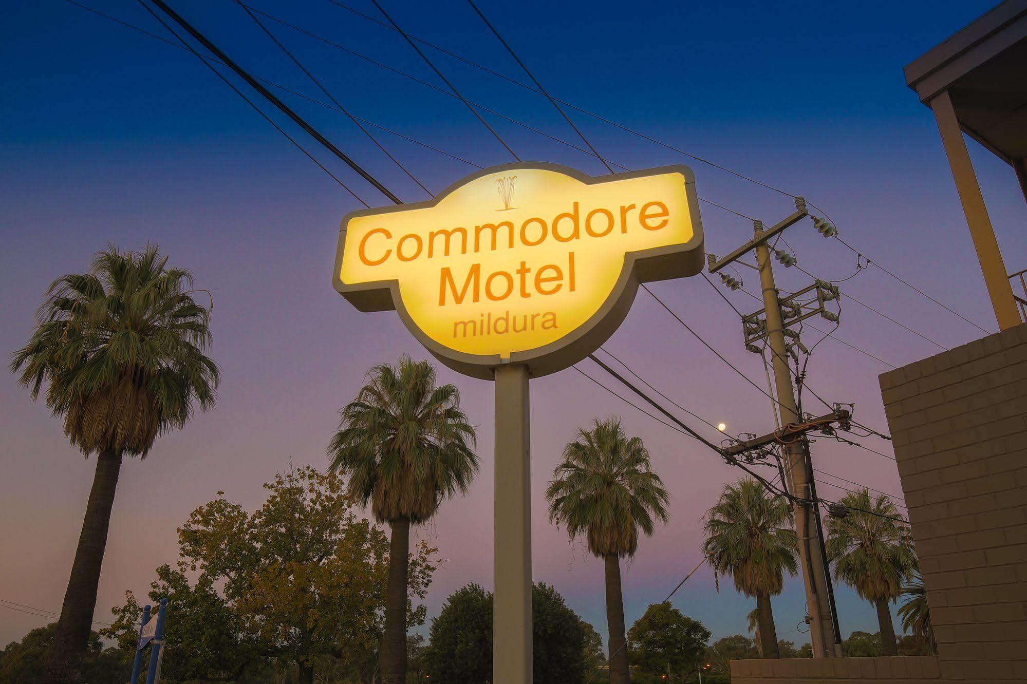 Commodore Mildura Motel Ngoại thất bức ảnh