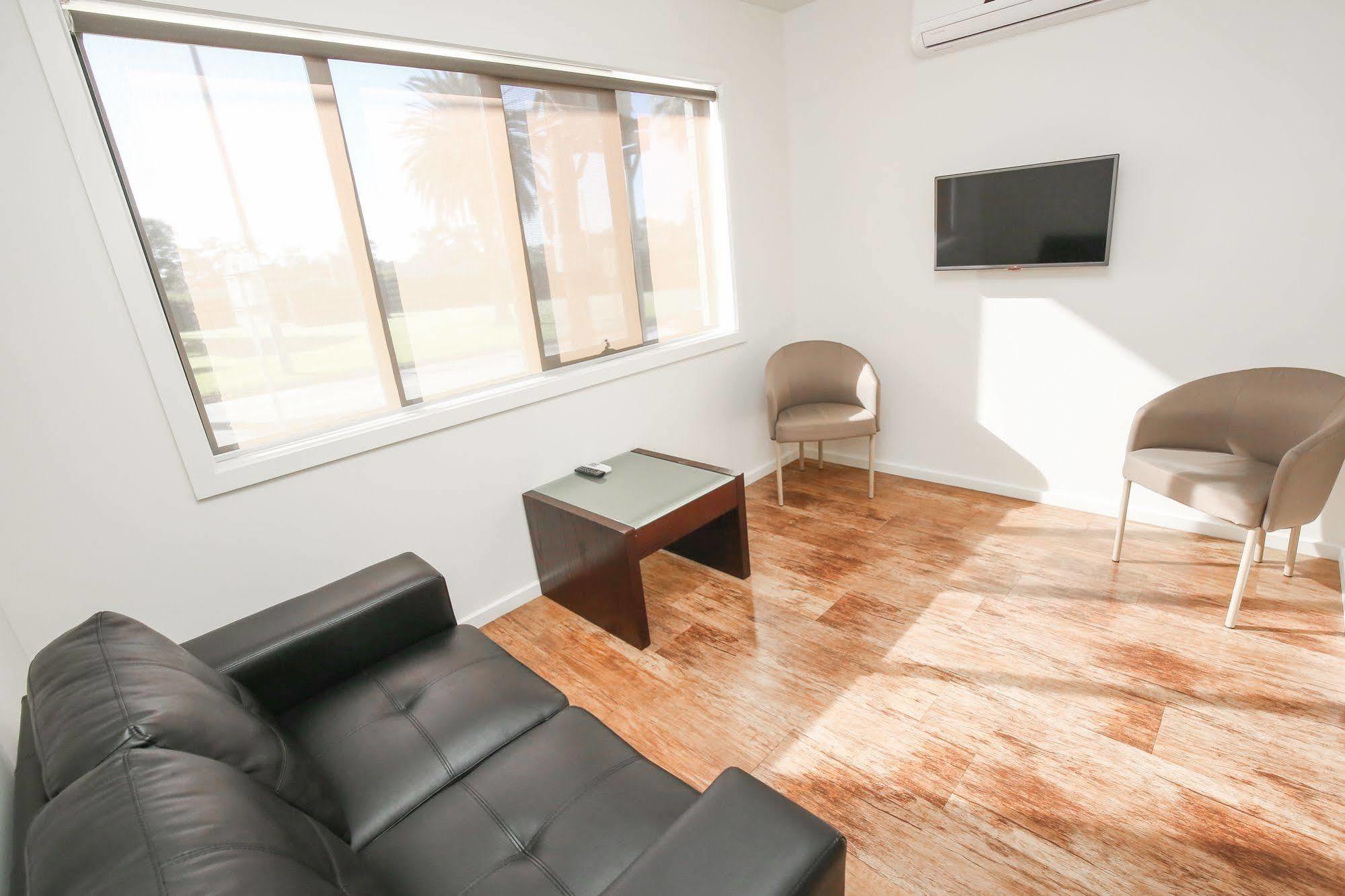Commodore Mildura Motel Ngoại thất bức ảnh